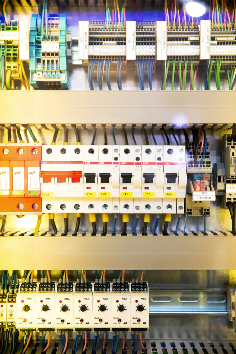 Electrical breaker panel
